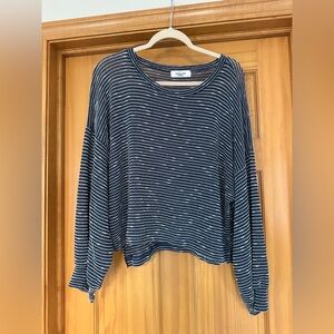 Long sleeve top